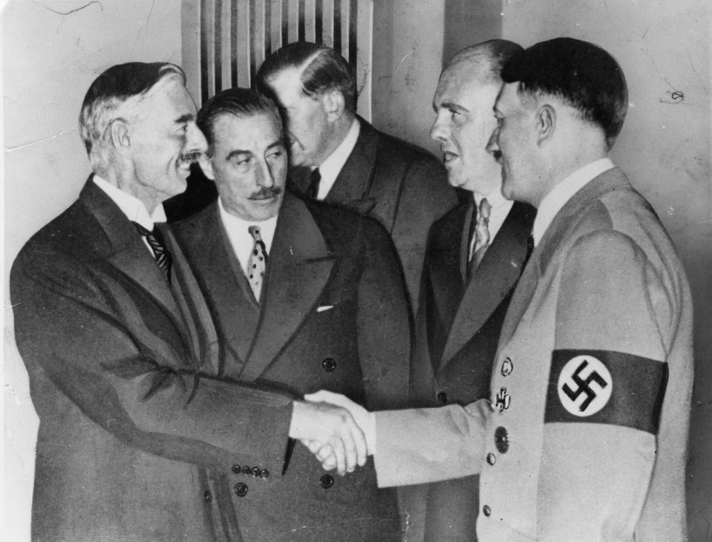 мюнхенско споразумение 1938 чембърлейн хитлер