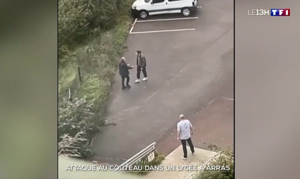 нападение атака тероризъм училище лицей арас франция
