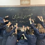 иран ирански ученички студентки хиджаб