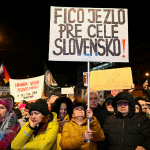 словакия протести фицо, протести срещу правителството на Фицо