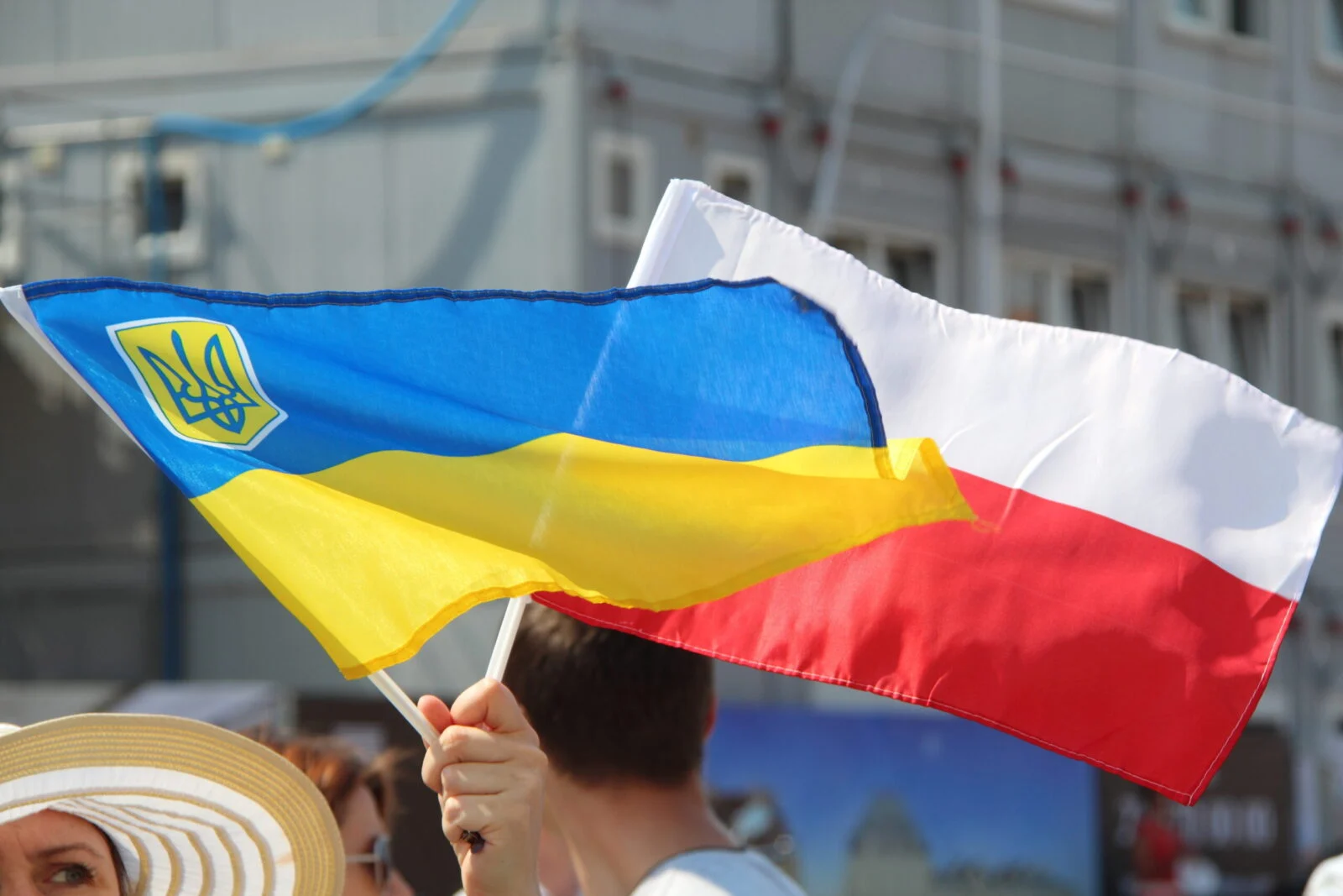 украйна полша знамена