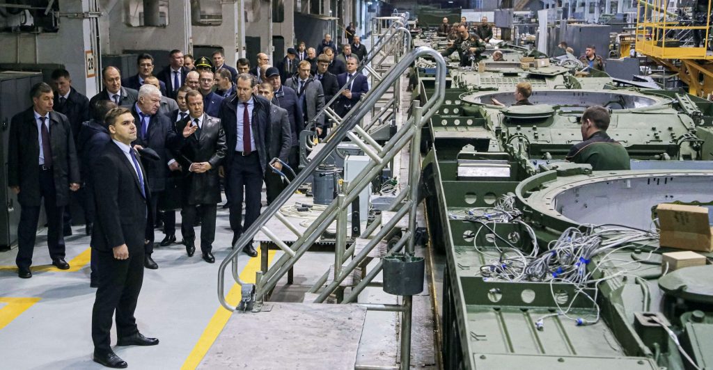 Русия е удвоила разходите си за отбрана за 2023 г. 7 русия руски военни разходи за отбрана военно производство военна отбранителна промишленост