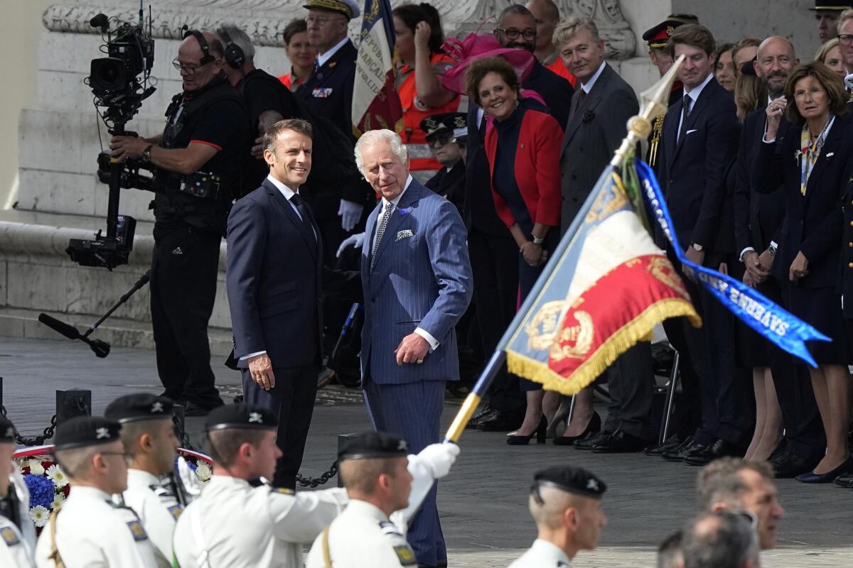 чарлз трети III еманюел макрон франция