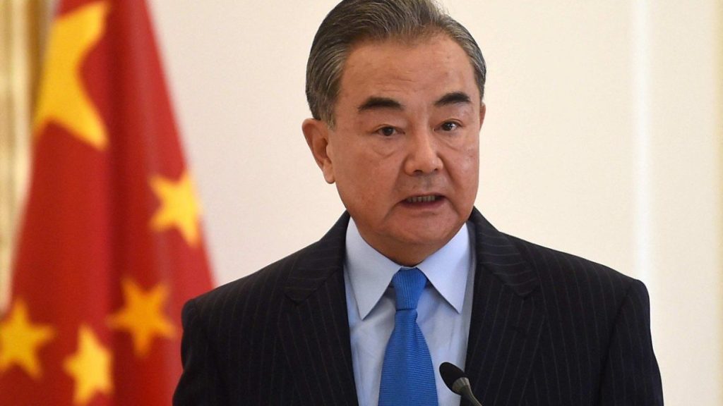 ван и уан и китайски външен министър китай