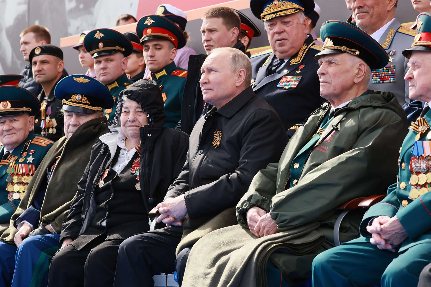 путин 9 май парад на победата червен площад