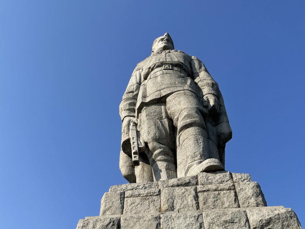 альоша