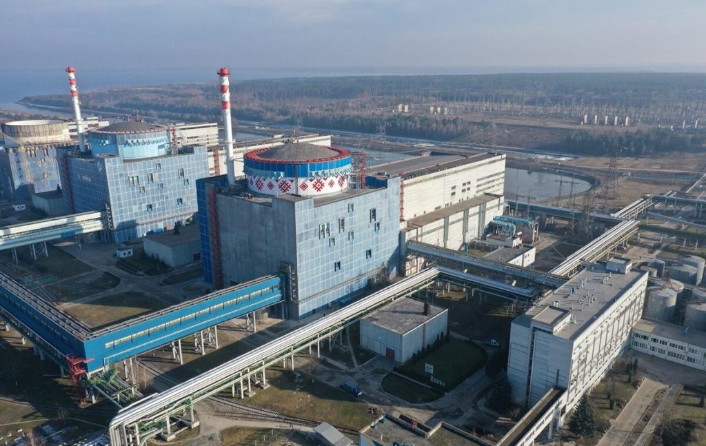 Украйна няма да се откаже от закупуването на българските ядрени реактори, пише Politico