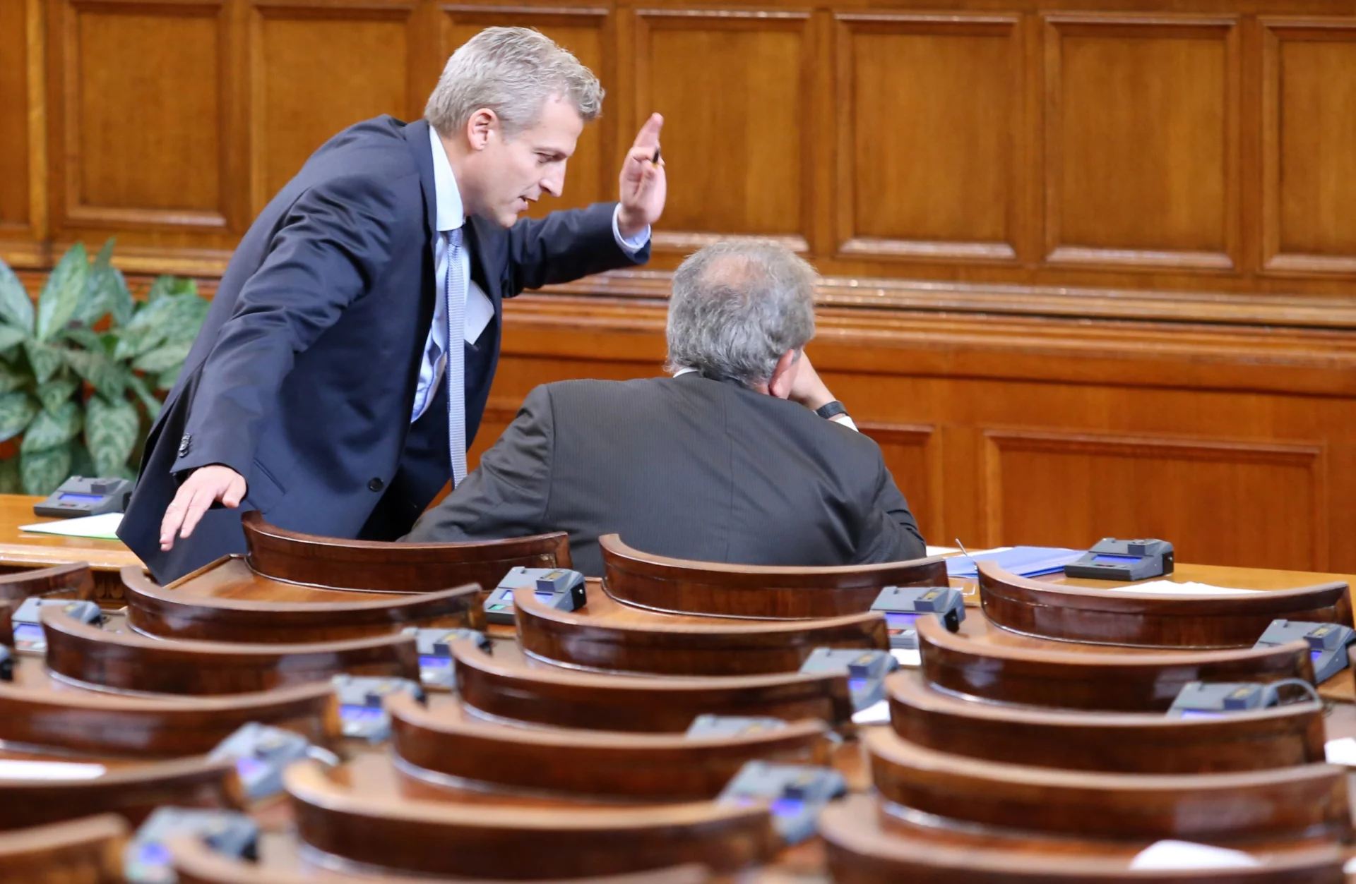 Парламент Петър Москов мин. на здравеопазването