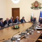 Напук на твърденията, че няма пряка заплаха за България, кабинетът засилва мерките в страната