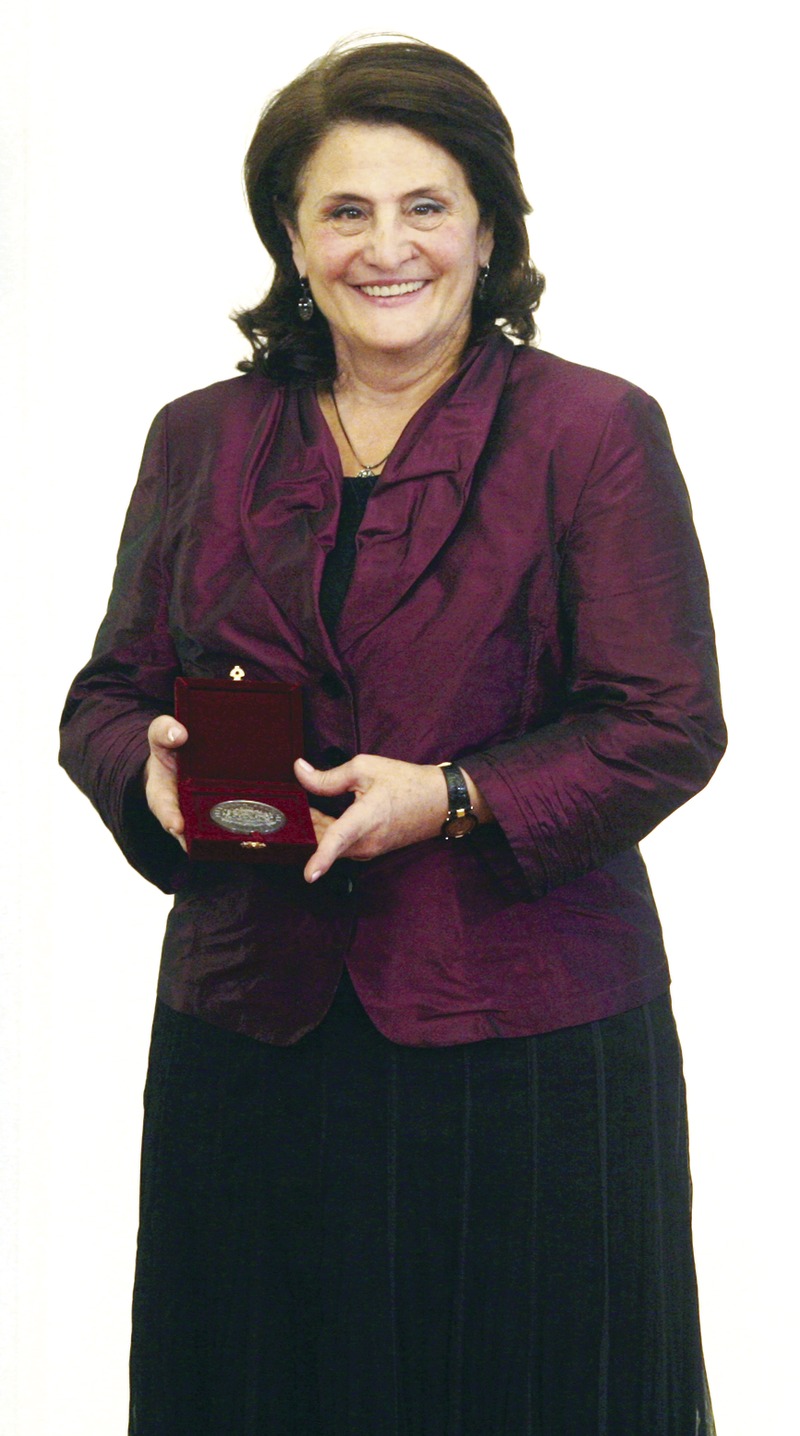 Виолина Маринова