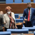 Парламент бюджет Менда Стоянова