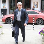 Министърът на енергетиката Теменужка Петкова се срещна с представители на синдикалните и работодателските организации. Бяха обсъдени възможностите за оптимизиране на административните разходи в държавните предприятия с цел стабилизиране на енергийния сектор. КНСБ Подкрепа БСК АИКБ Пламен Димитров - КНСБ