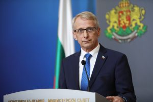 Николай Денков