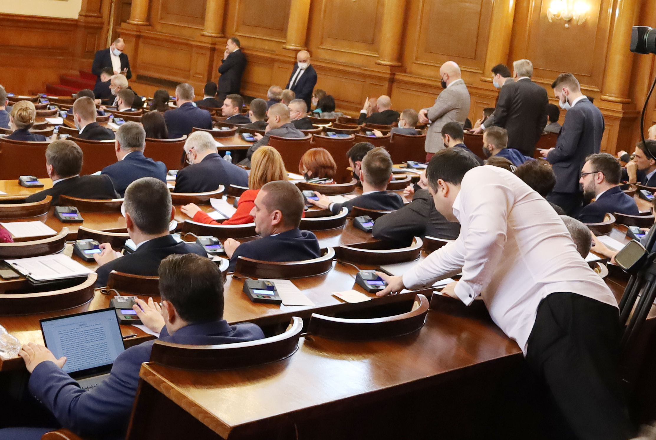 Парламент