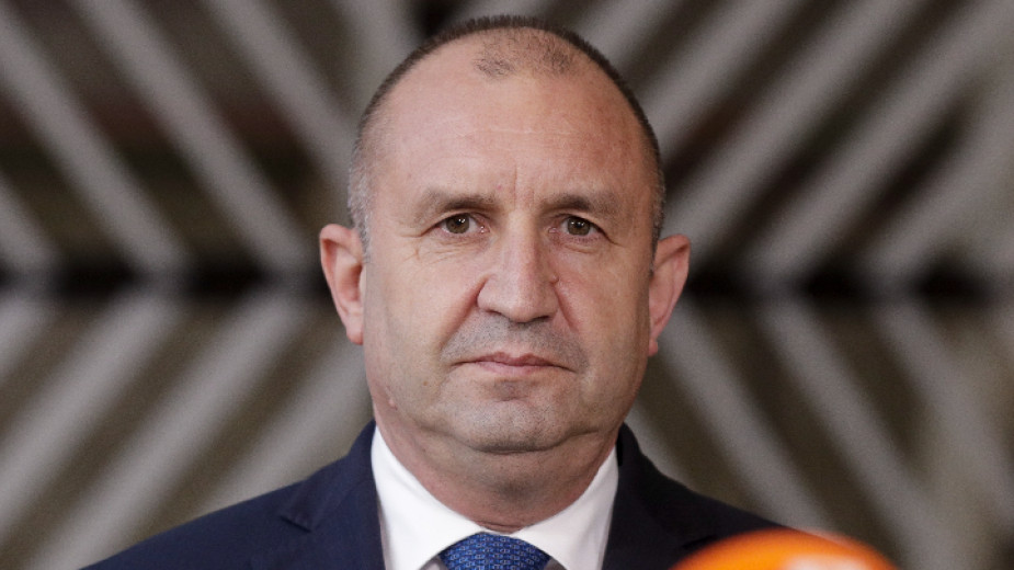 Румен Радев