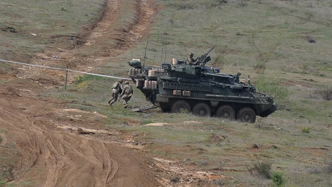 Кабинетът прие промени в договора за придобиване на боеприпаси за бойните машини „Страйкър“