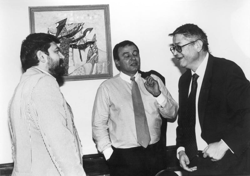 1994 годинаВ зората на демокрацията