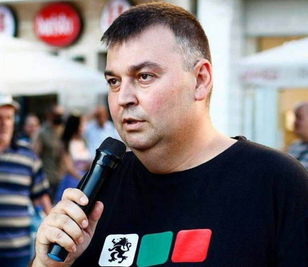 Емил Янков