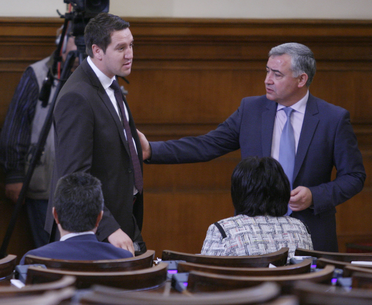 ПарламентГеорги Андонов - Герб Атанас Мерджанов - БСП