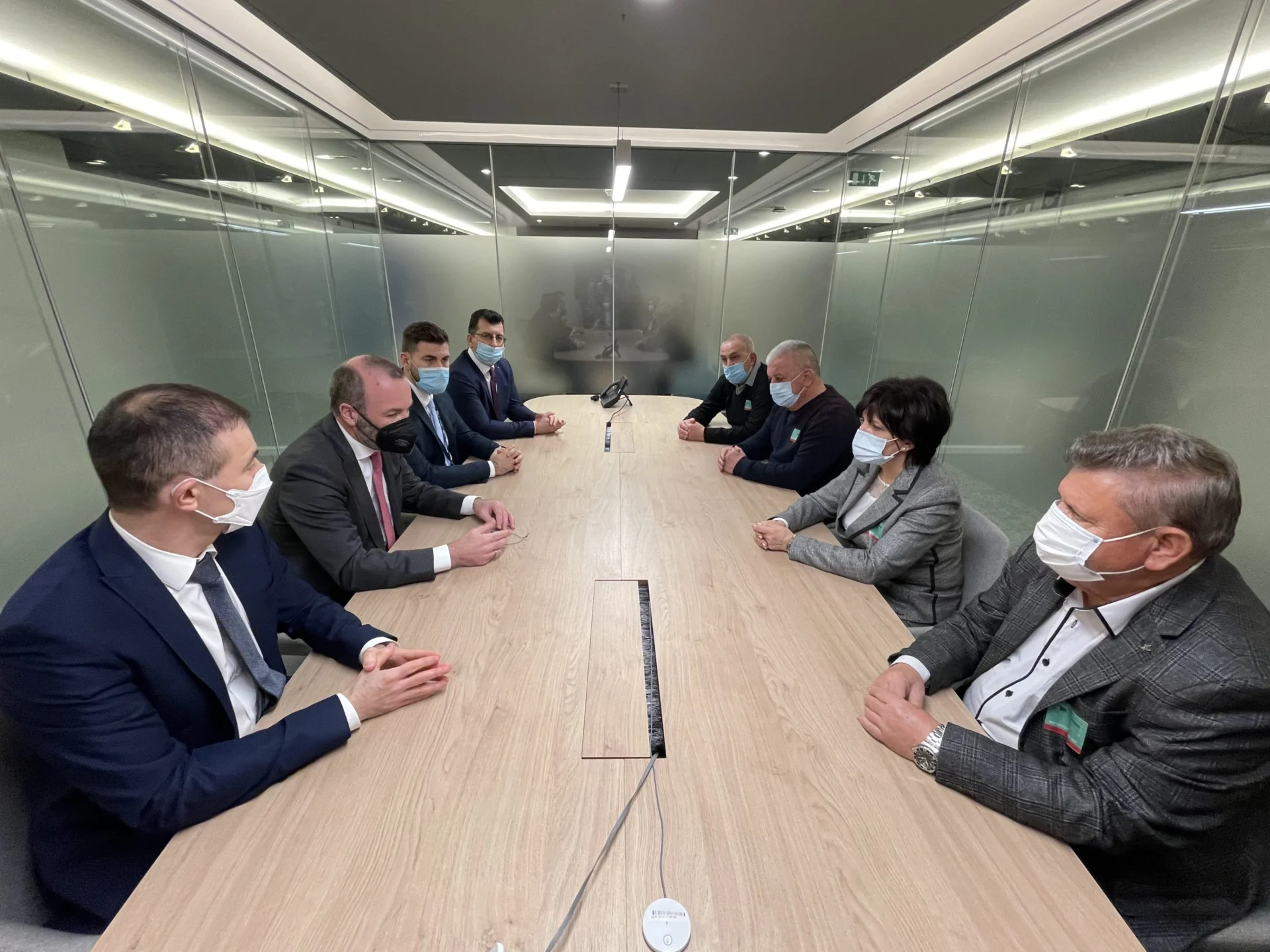 манфред вебер цвета караянчева кърджали енп