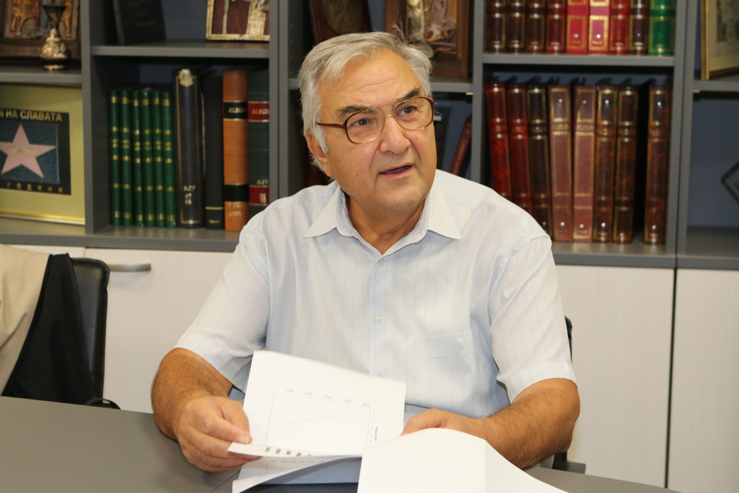 Проф. Гарабед Минасян