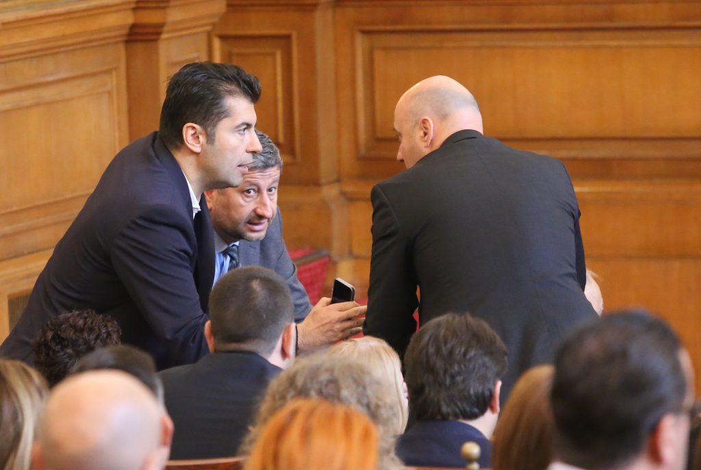 Парламент заседание Кирил Петков Христо Иванов