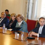 Парламент Комисия по бюджет и финанси