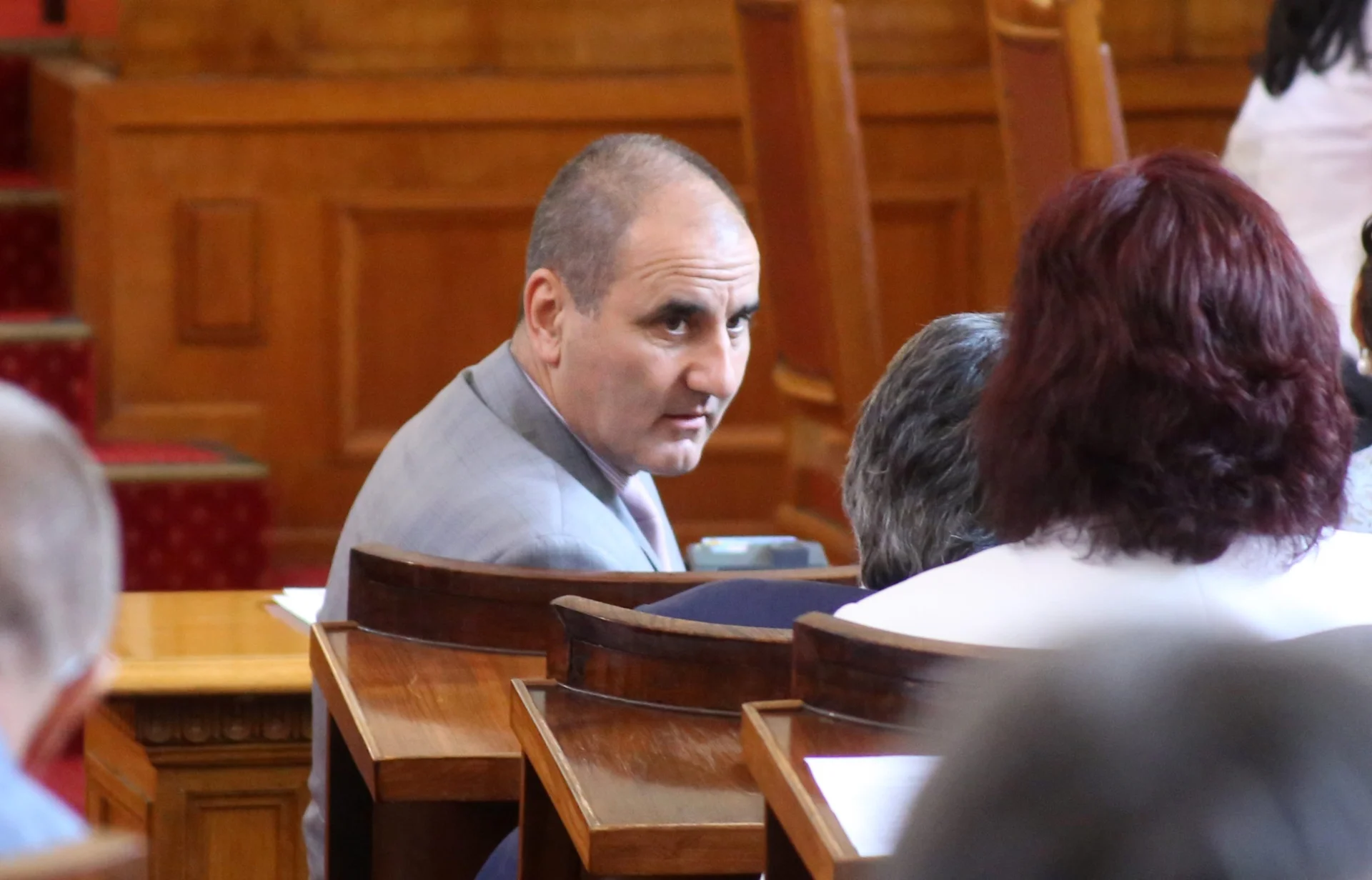 Парламент Цветан Цветанов