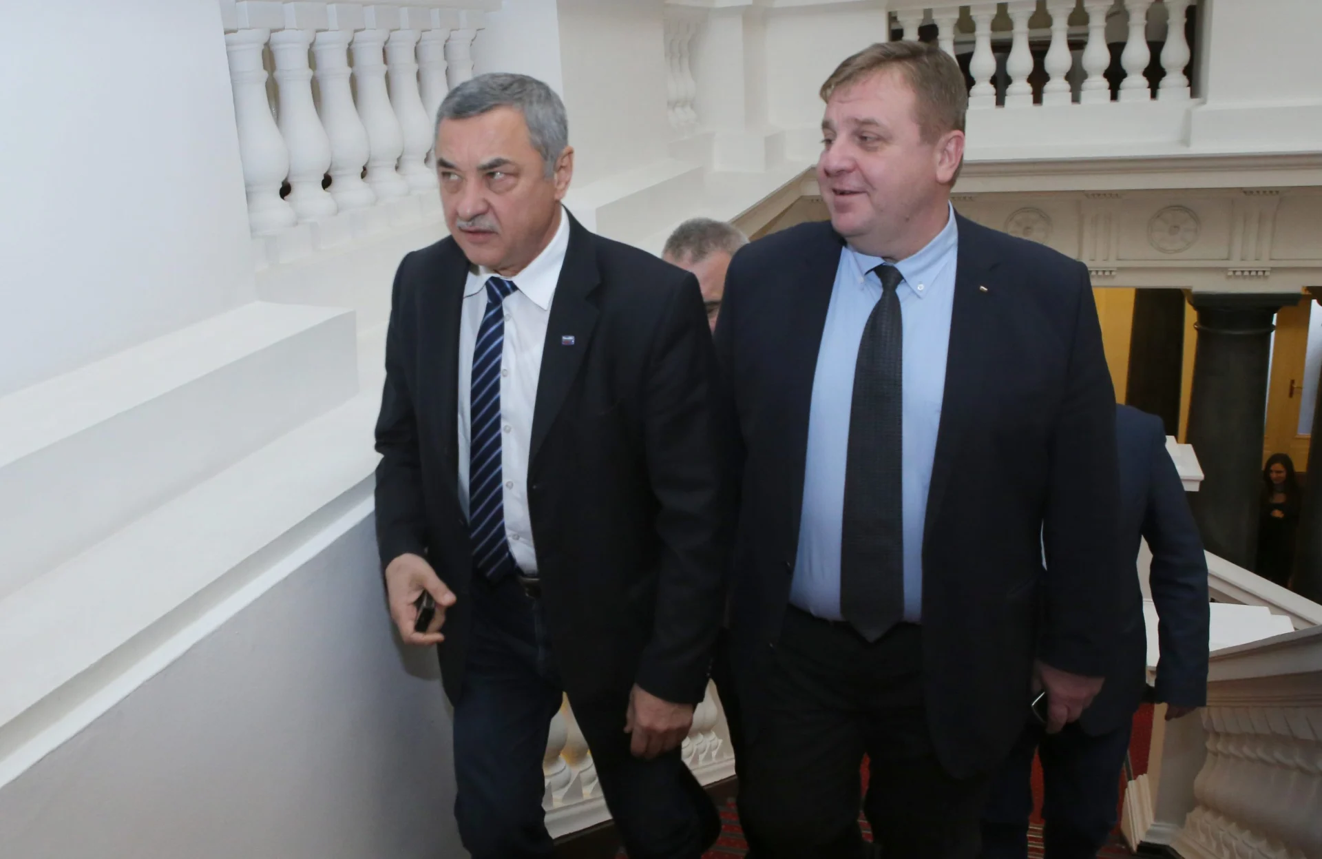 Парламент - Валери Симеонов