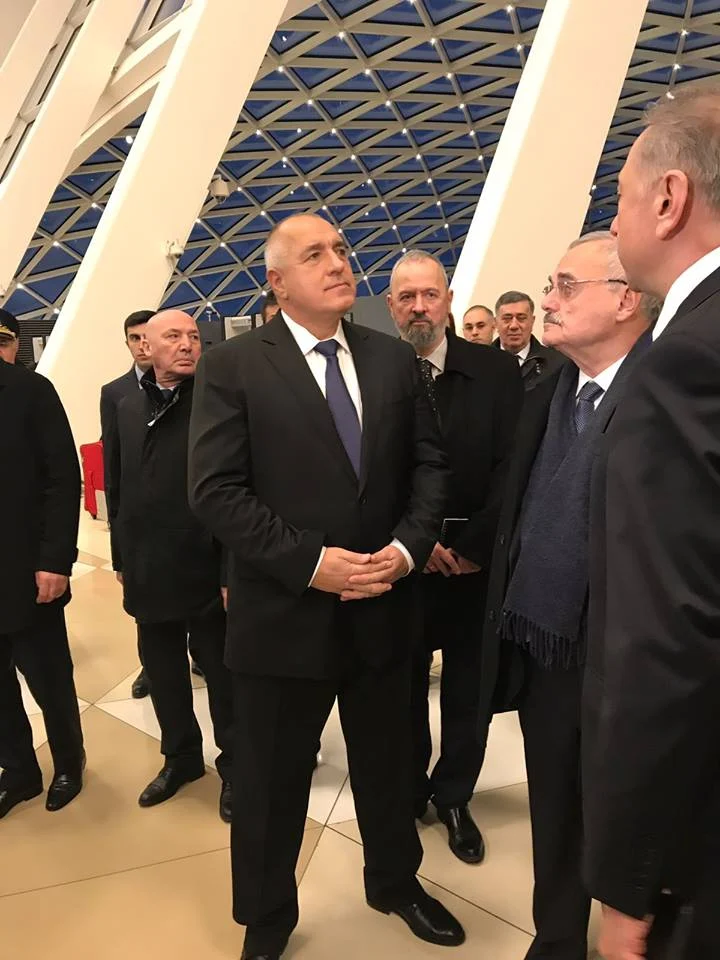 Премиерите на Азербайджан и България Артур Расизаде и Бойко Борисов откриха новата авиолиния Баку-София