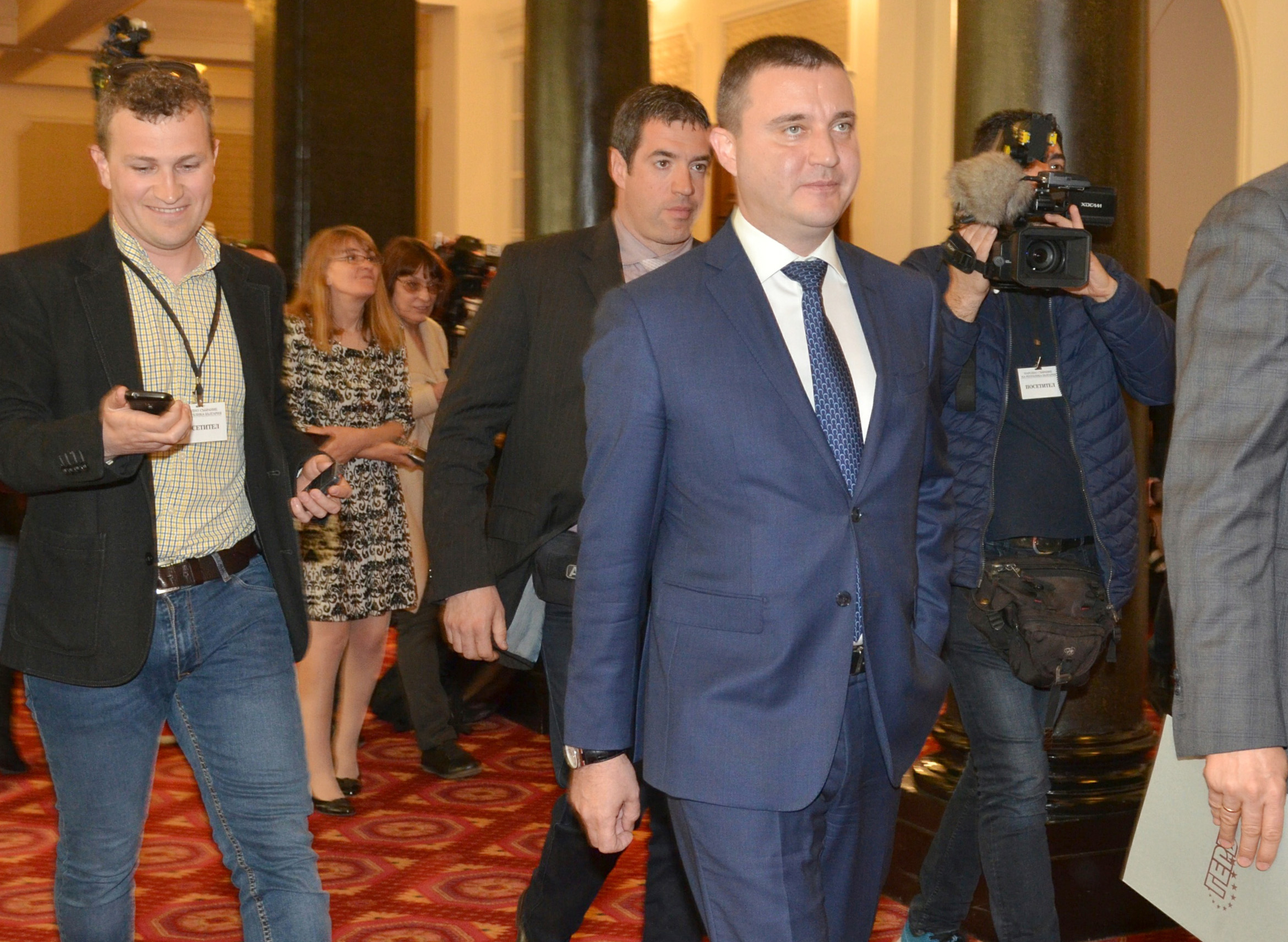 Парламент Владислав Горанов