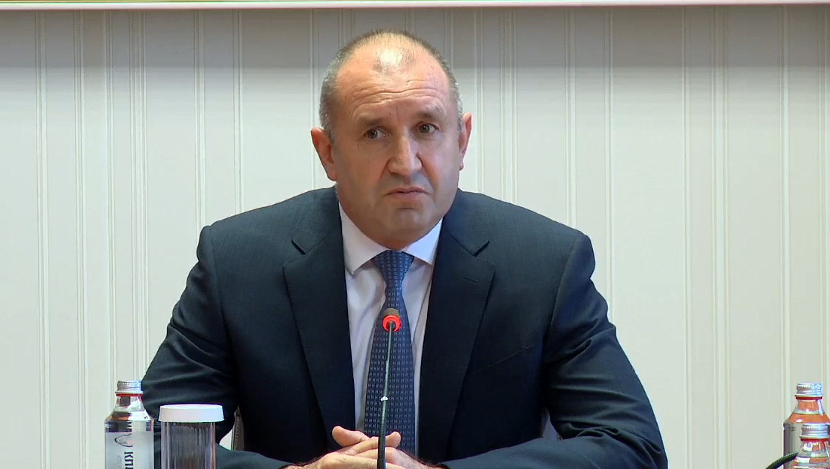 Президентство  Румен Радев прие на работна среща представители на институциите