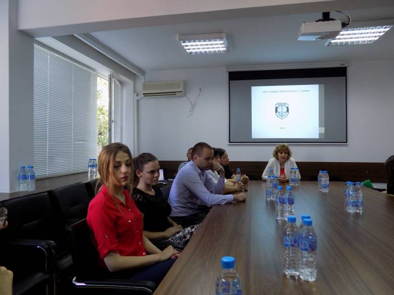 студенти право