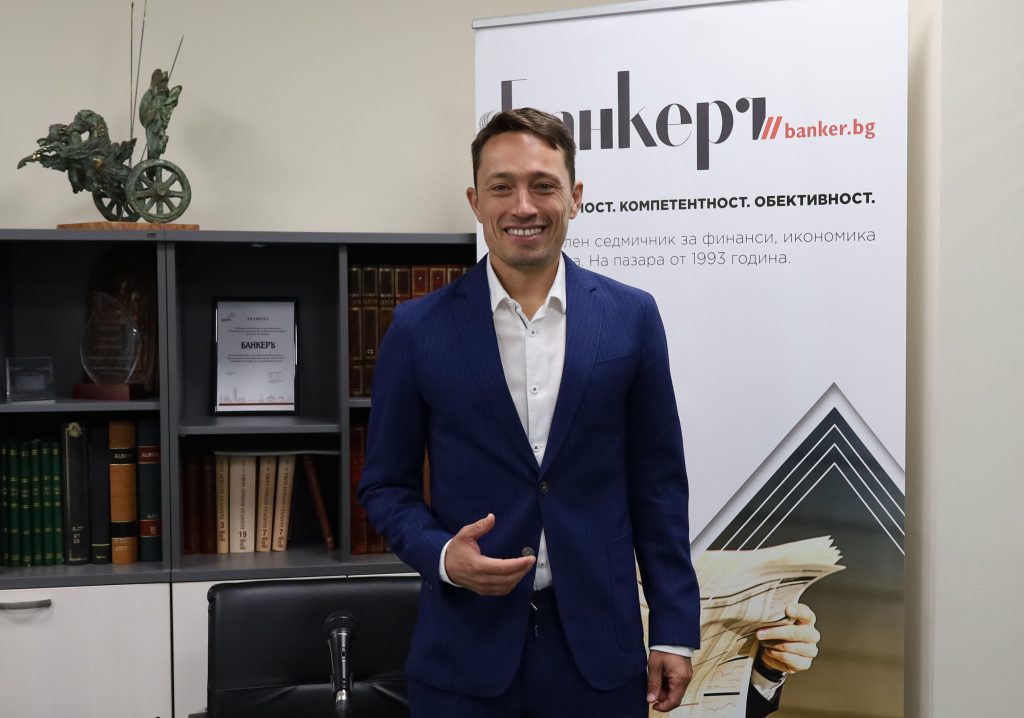 Владимир Табутов