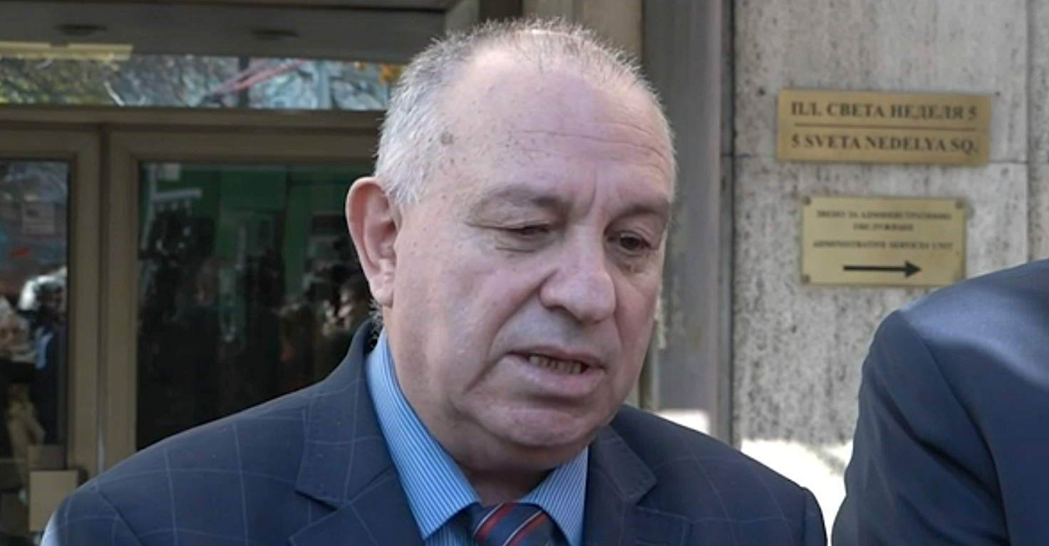 Александър Златанов