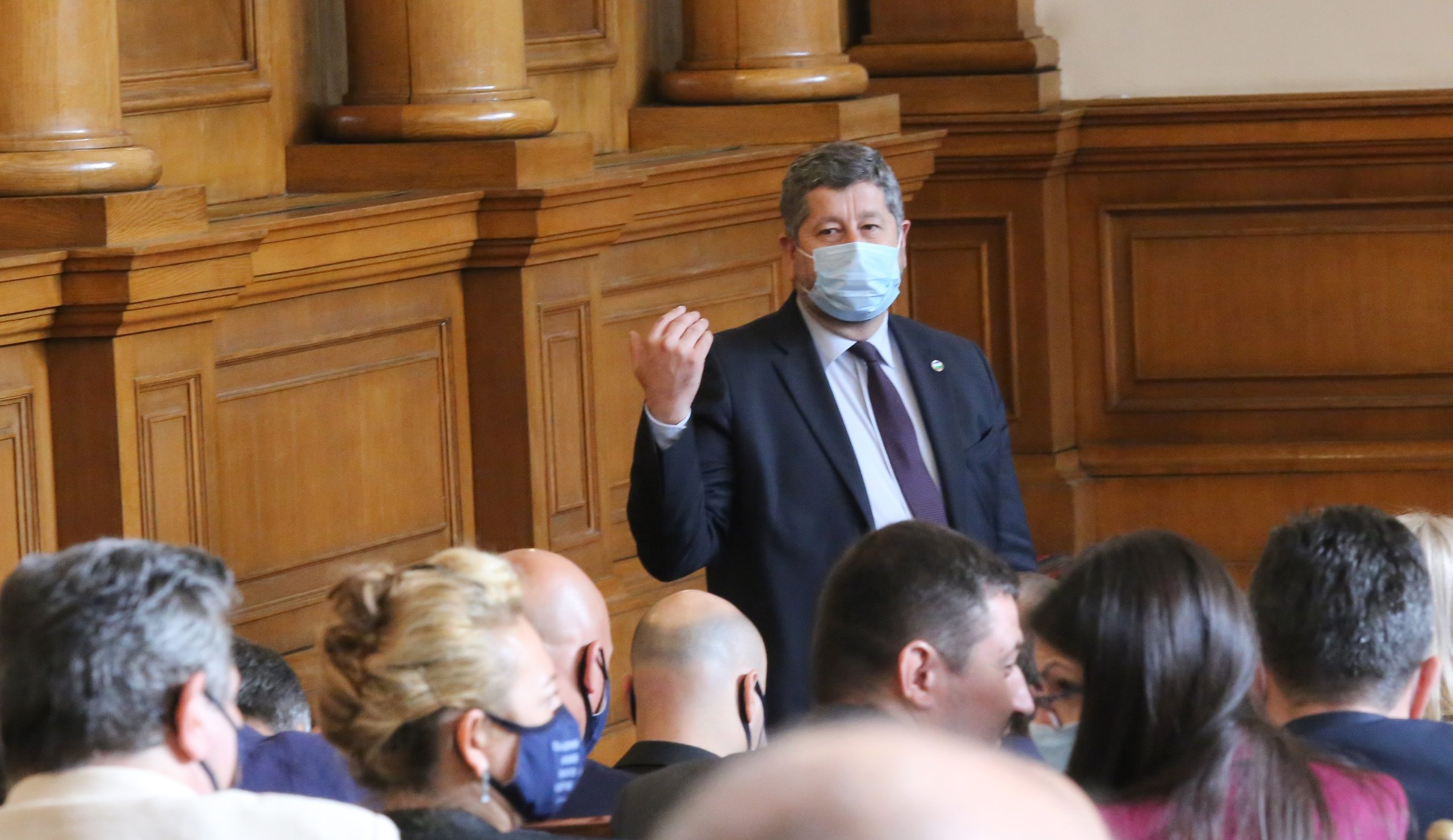 Парламент Христо Иванов