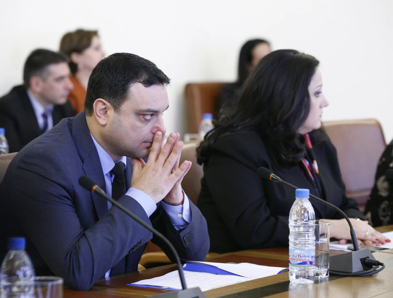 Министерски съветЛиляна Павлова - МРРБИвайло Московски - министър на транспорта
