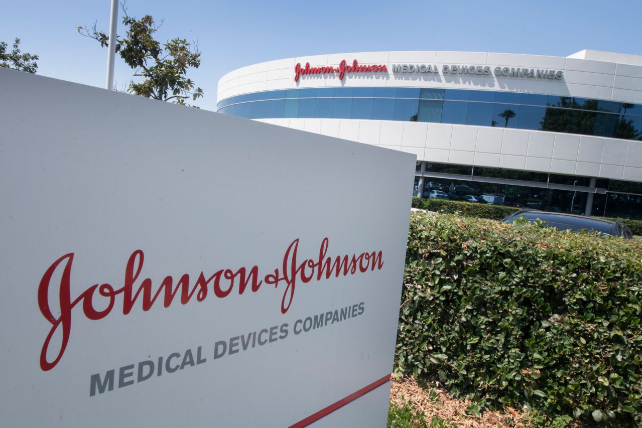 Johnson & Johnson джонсън и джонсън