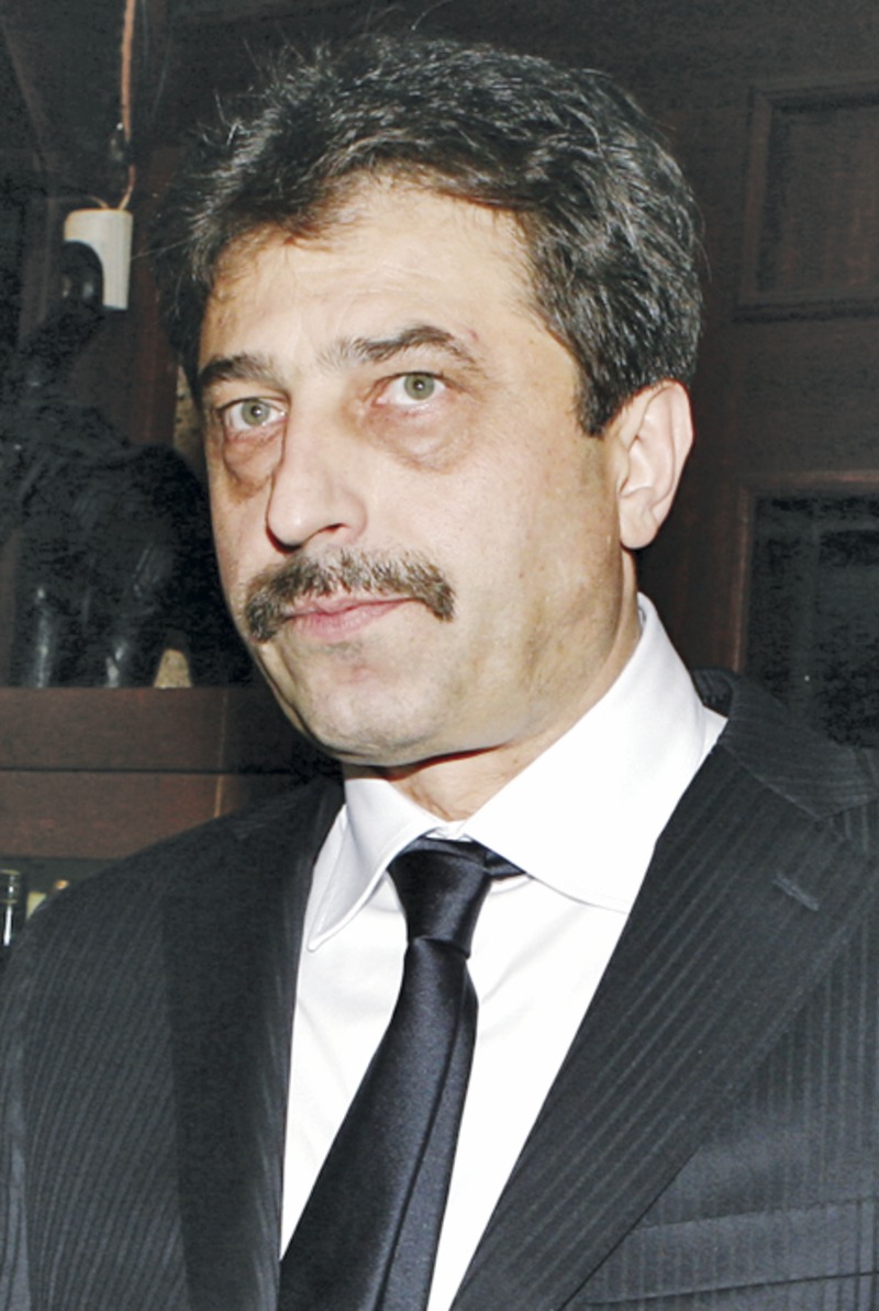 Цветан Василев