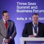 Американската компания Linden Energy придобива 50% от "Овергаз Инк.". Договорът бе подписан по време на форума "Три морета" в присъствието на американския посланик у нас Херо Мустафа и министрите на икономиката и на енергетиката Кирил Петков и Андрей Живков. Сделката е част от стратегията на Linden Energy за увеличаване на инвестициите в България и региона.