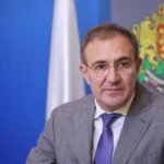 Гуцанов отчете свършеното по време на мандата си, сред успехите си посочва разкриването на "къщите на ужасите" и програмата за връщане на българи от чужбина