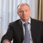 Владимир Потанин; Руските олигарси дариха 220 милиарда рубли, за да финансират войната в Украйна