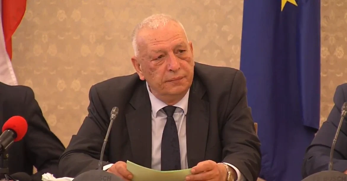 Димитър Лазаров