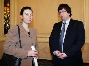 Кръгла маса на тема: "Капиталовият пазар в България - накъде след кризата?"Анна Михайлова - зам. мин. на финанситеПетър Чобанов - председател на КФН