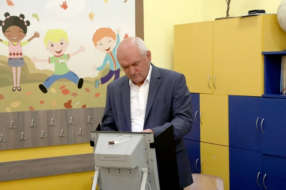 Главчев се надява след изборите бързо да се състави правителство