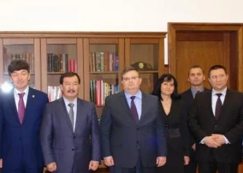 Цацаров и генерален прокурор на Казахстан