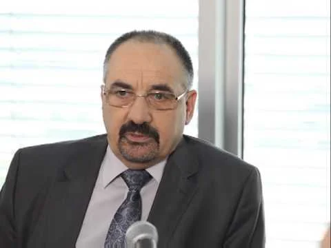 Никола Казаков