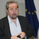 юлий павлов