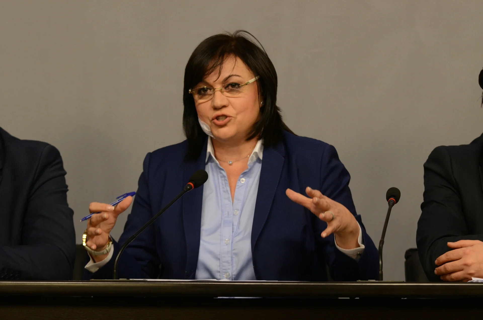 БСП пресконференция Корнелия Нинова