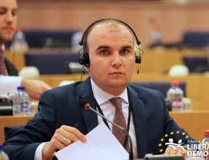 ДПС около Доган оттегли жалбата си срещу ЦИК